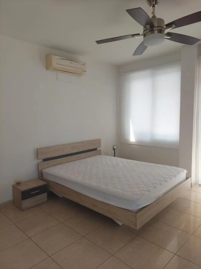 Marina Apartmens Apartment Larnaca