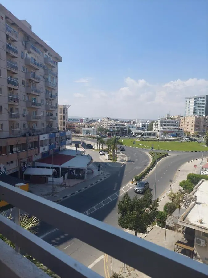 Marina Apartmens Apartment Larnaca