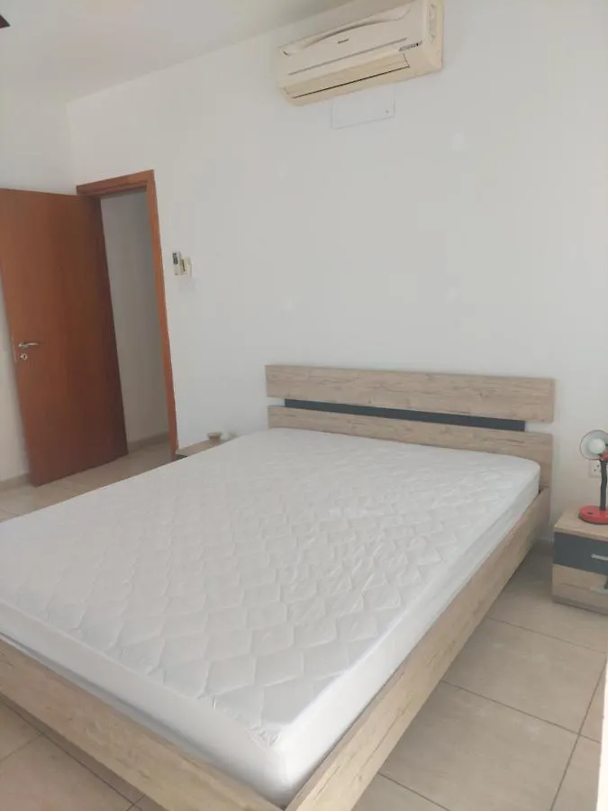 Marina Apartmens Apartment Larnaca