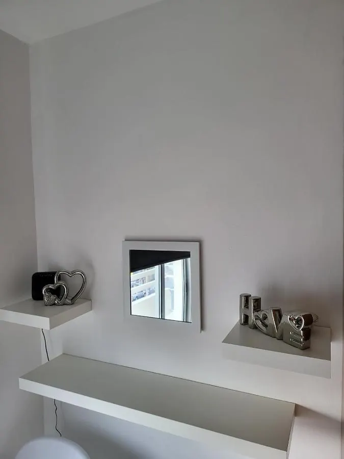 Marina Apartmens Apartment Larnaca Cyprus